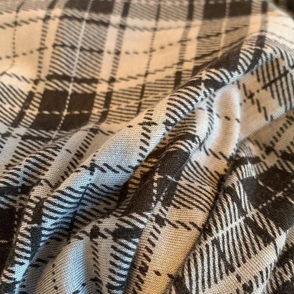 Ann Taylor Modal Blue and Black Plaid Long Sleeve Turtleneck Top Women’s Medium - Picture 7 of 7